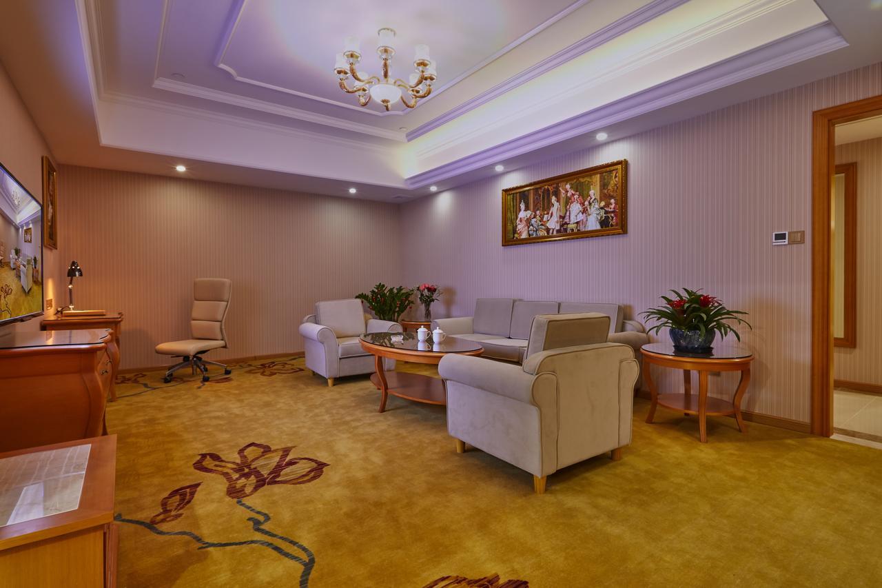 Venus International Hotel Shanghai South Shenjiang Road Ngoại thất bức ảnh